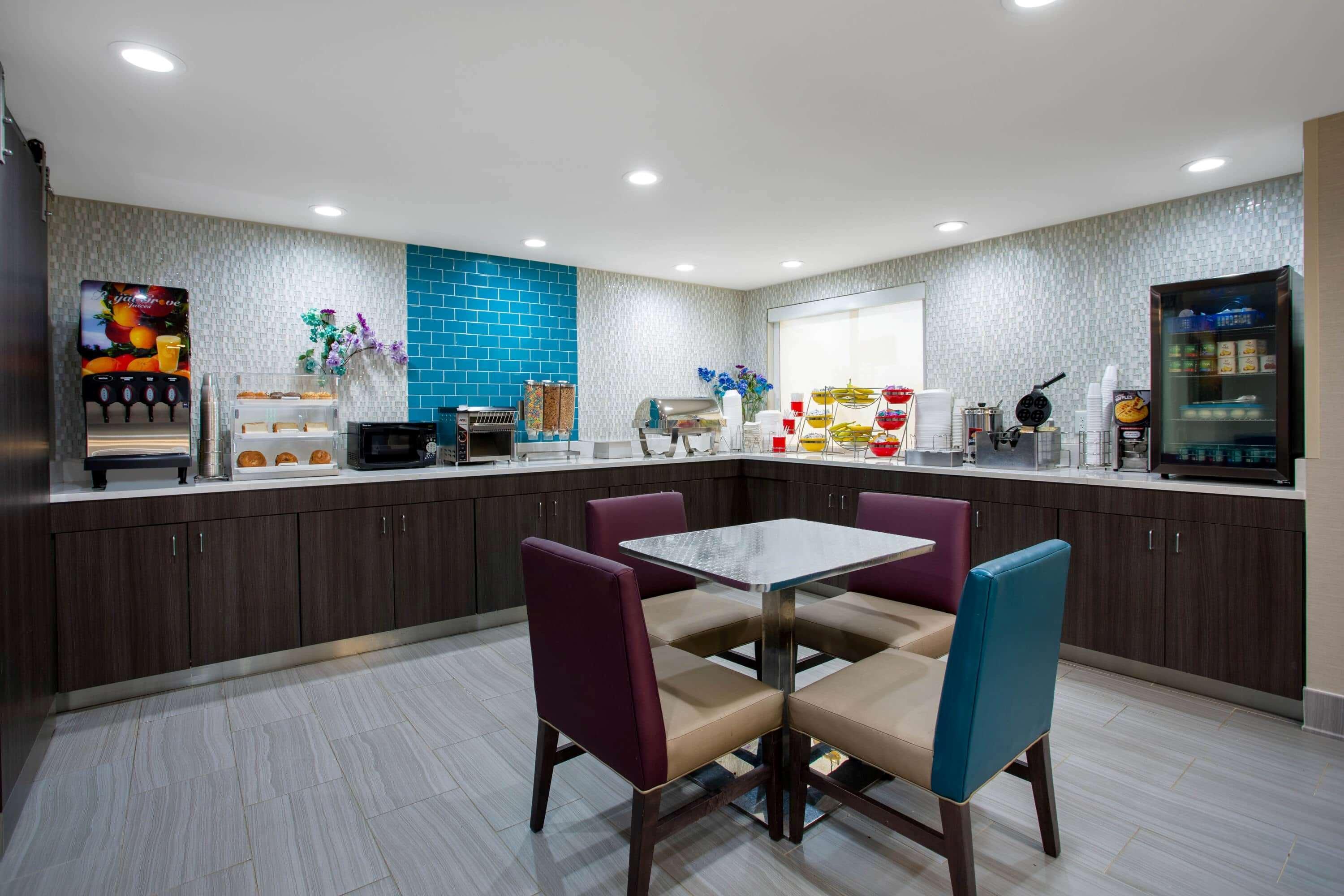 La Quinta Inn By Wyndham Roanoke Salem Zewnętrze zdjęcie