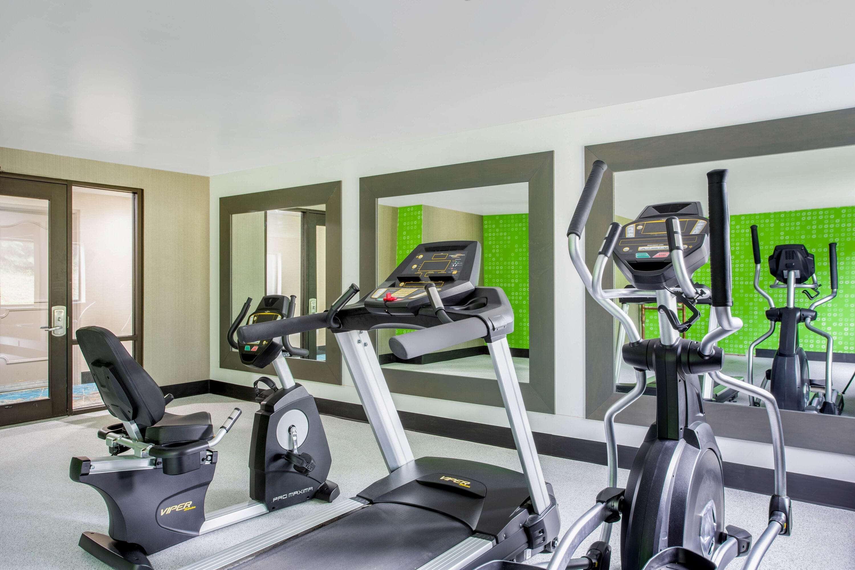 La Quinta Inn By Wyndham Roanoke Salem Zewnętrze zdjęcie